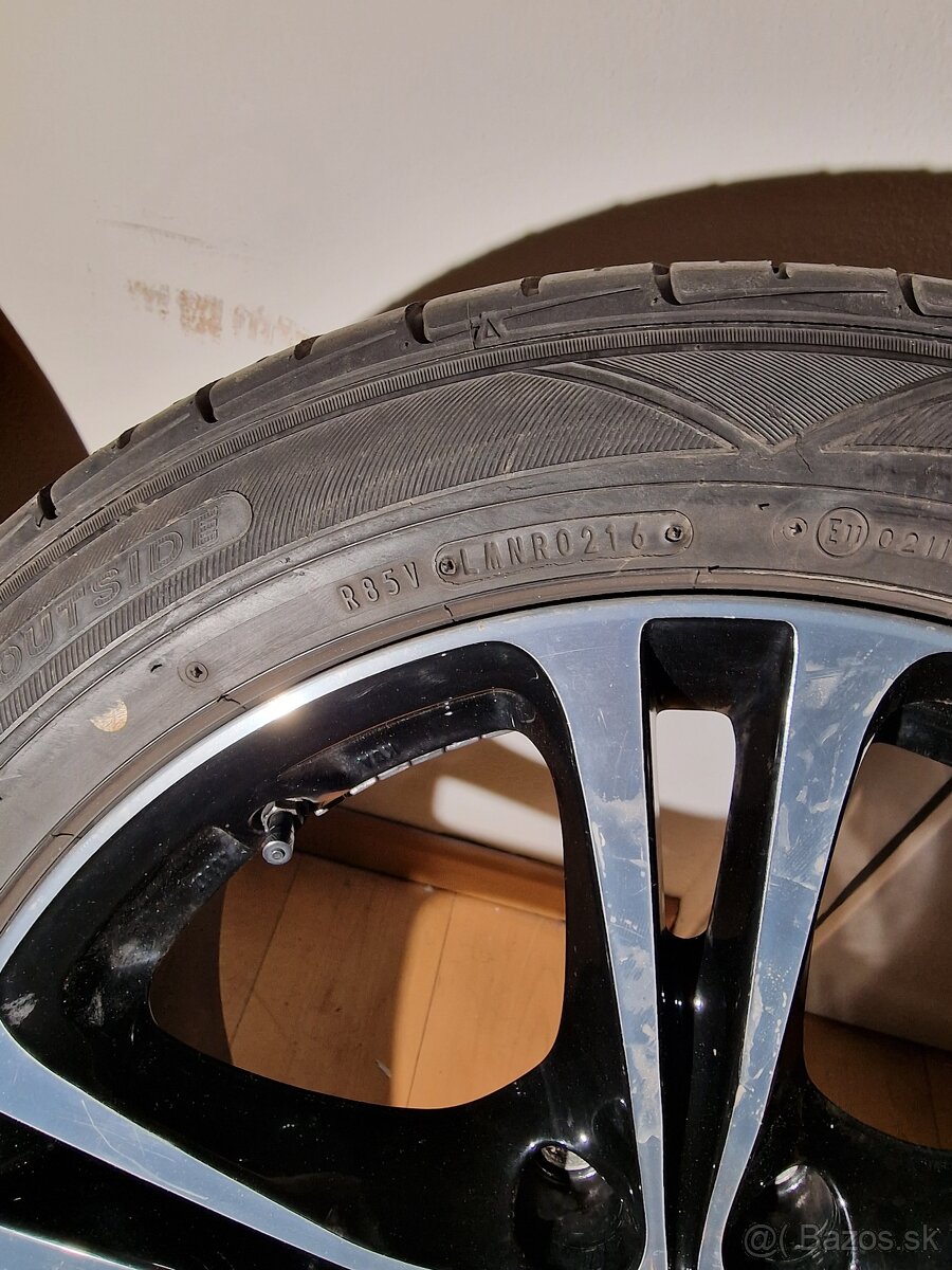 Letné pneumatiky Falken 235/50 R18