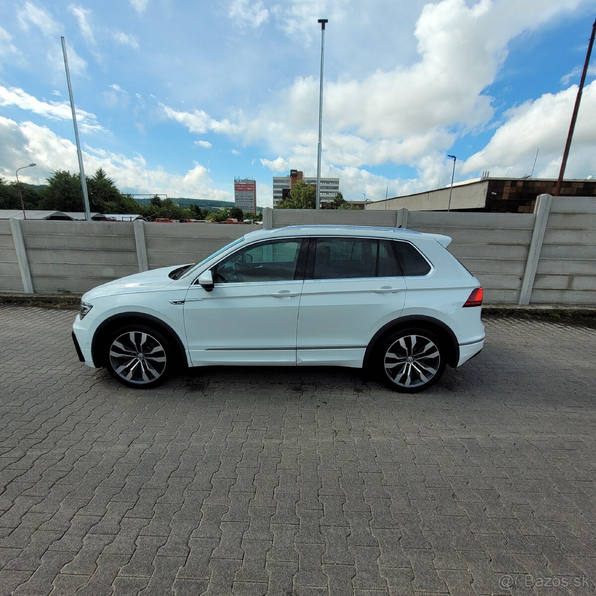 VW Tiguan 2.0 TDI SCR BMT 190k 4MOTION Highline DSG

