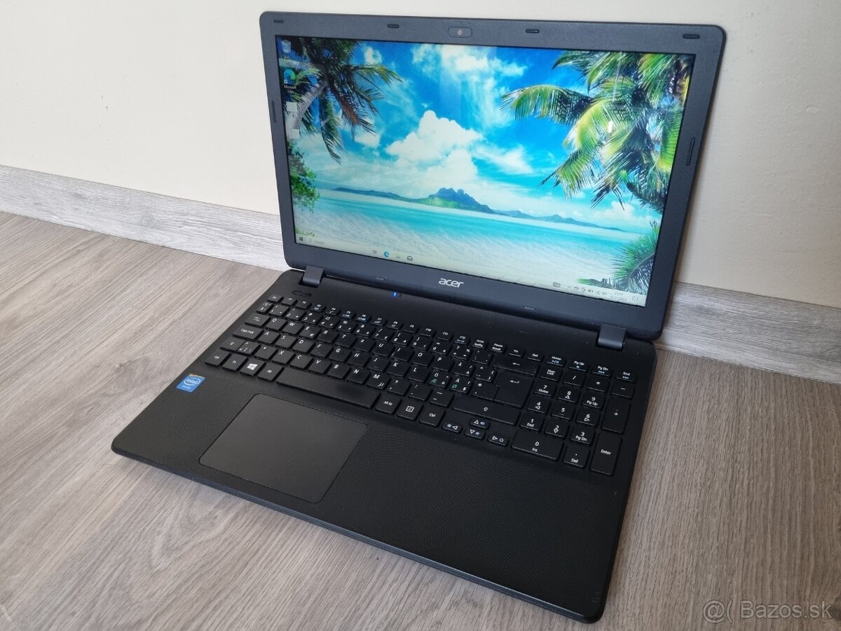 ▼Acer Aspire ES1-512 - 15,6" / Celeron N2840 / 8GB / ZÁR▼