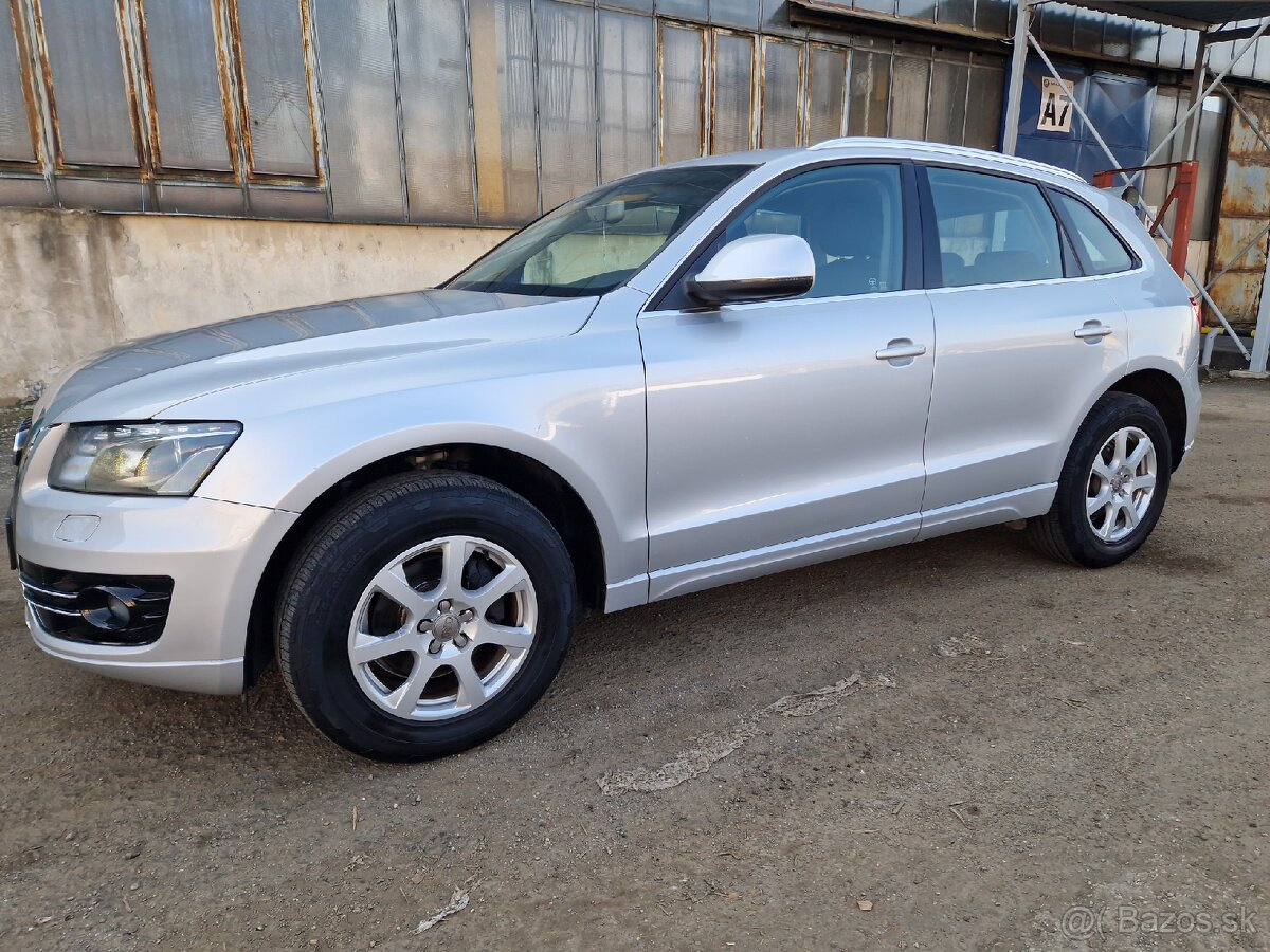 Predám Audi Q5 2.0 TDI 105 KW quattro manuál-6