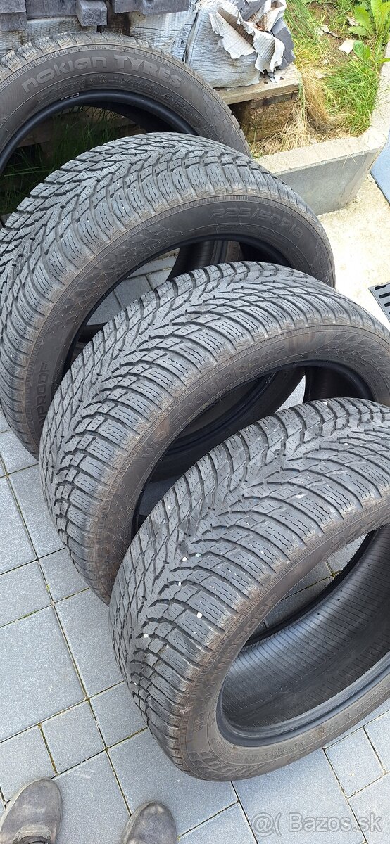 Predám zimné gumy Nokian tyres  225/50/r18