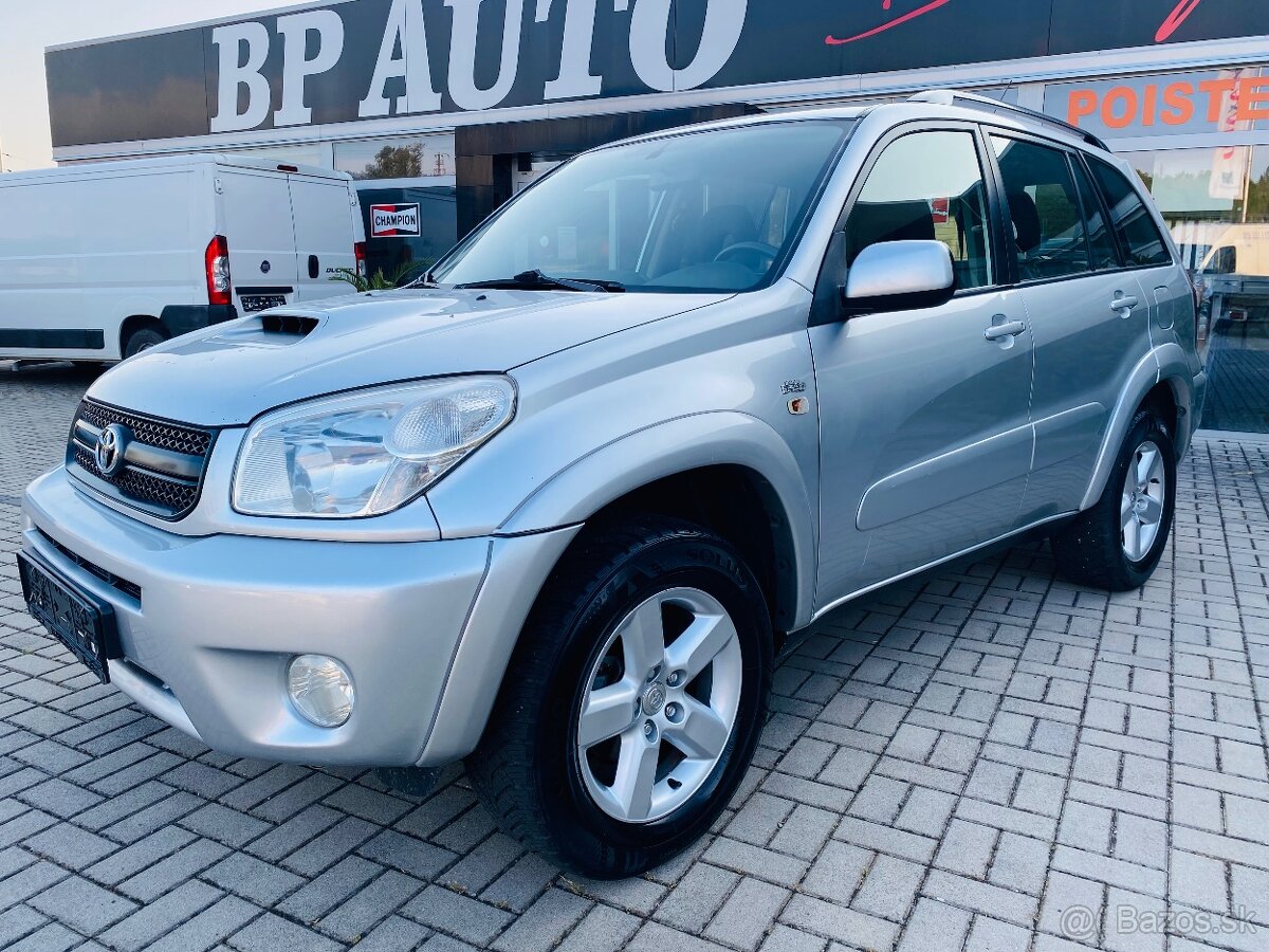 TOYOTA RAV 4 4x4