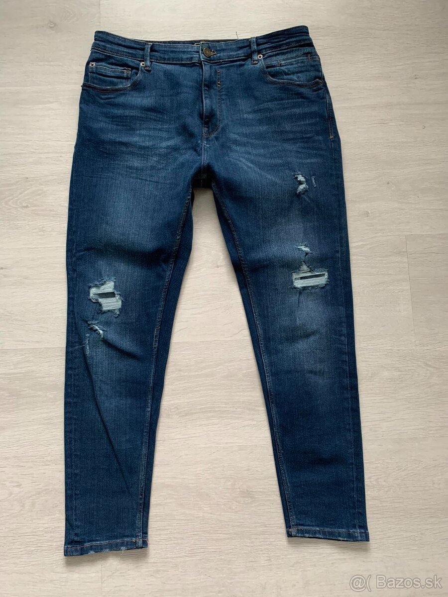 Pánske slim rifle Pull&Bear, raz oblečené