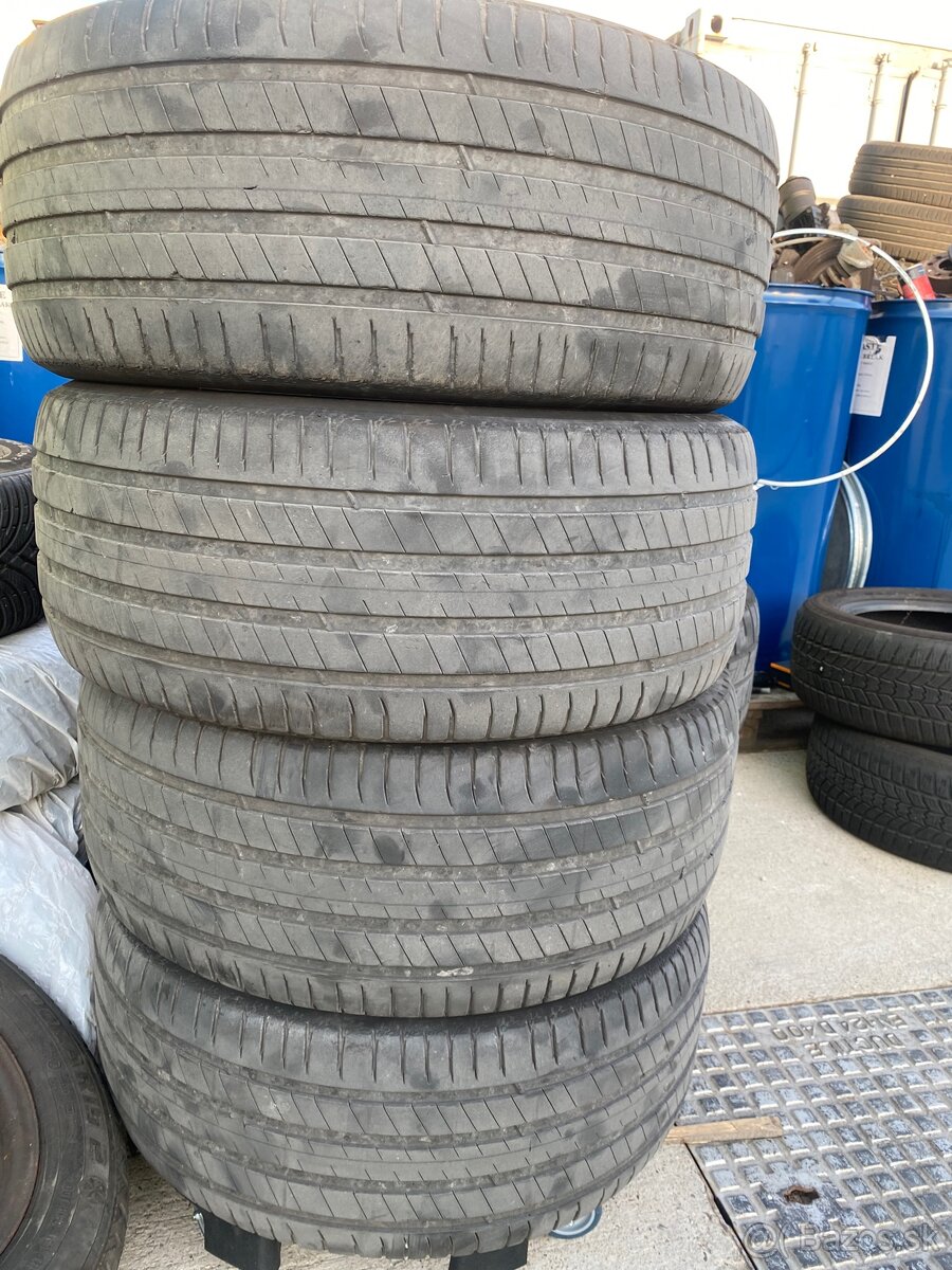 Letne pneu 255/50 R19 Michelin