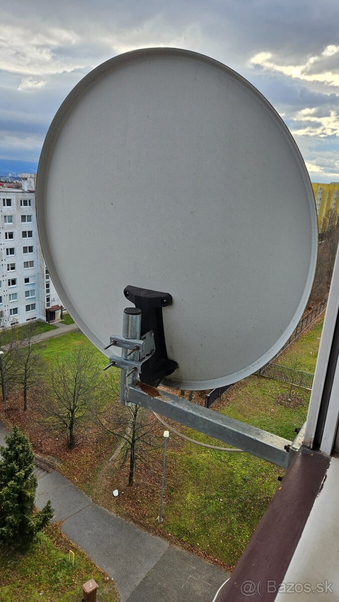 Satelit a satelitný príjmač