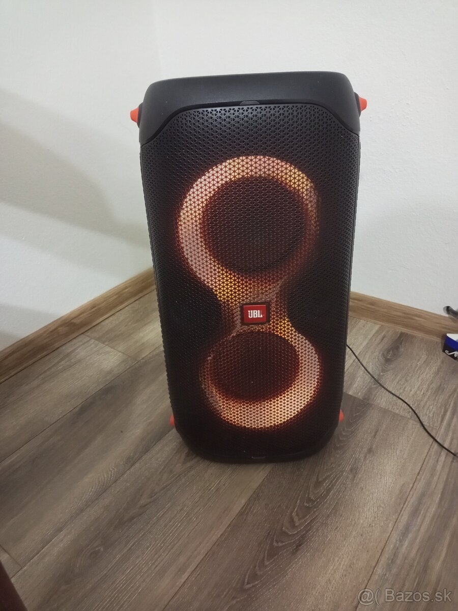 JBL 110.