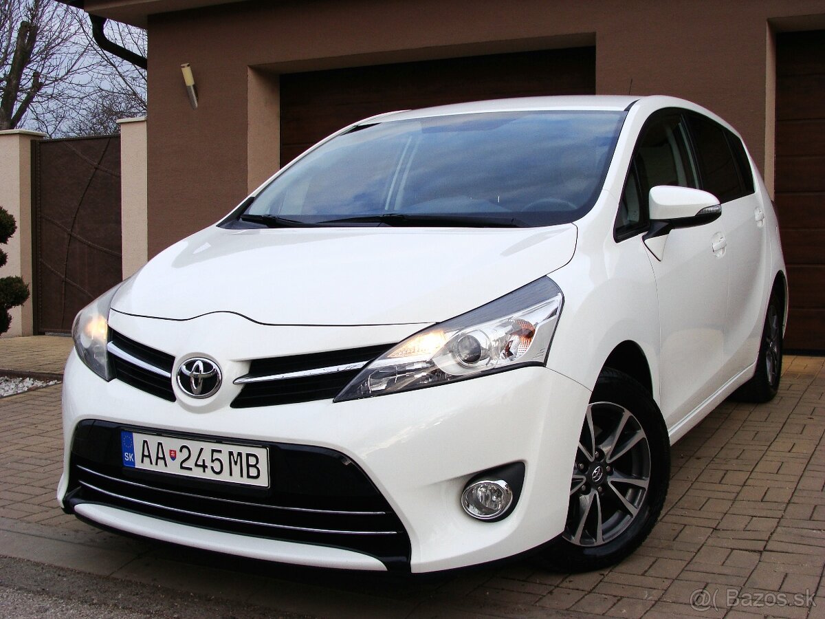 TOYOTA VERSO 1.6 EDITION BENZÍN 7 MIESTNE