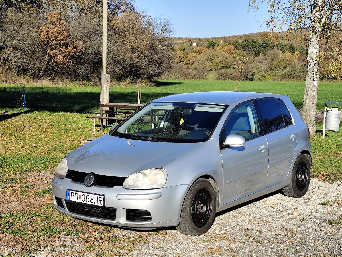 Predám VW golf 5 1,9tdi 77kw BKC 281000 rok 2004