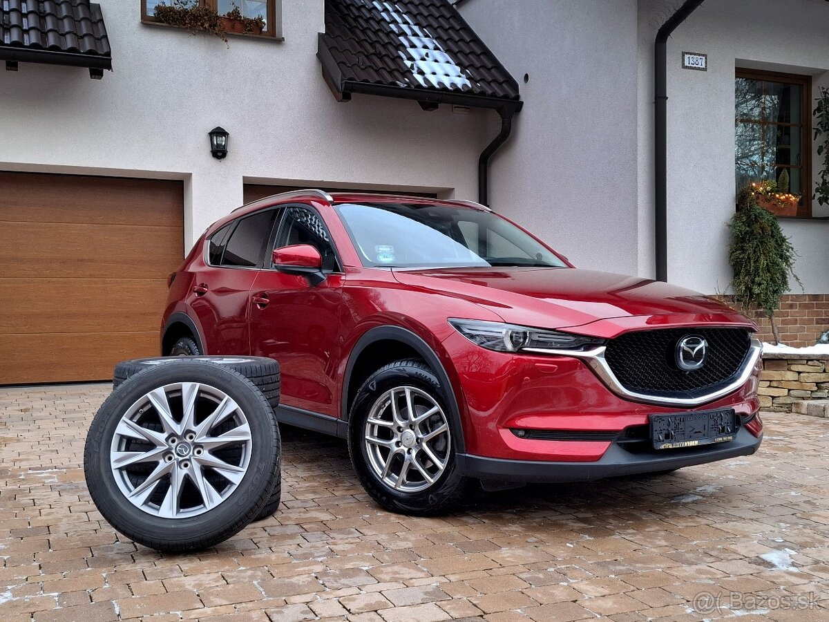 Mazda CX-5  Automat,  2,5 benzín .SPORT  4 x 4