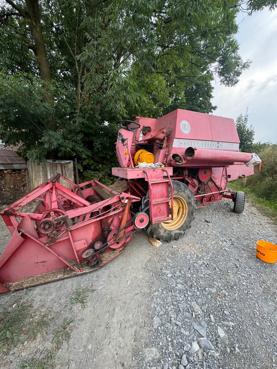 Predam kombajn massey ferguson 187