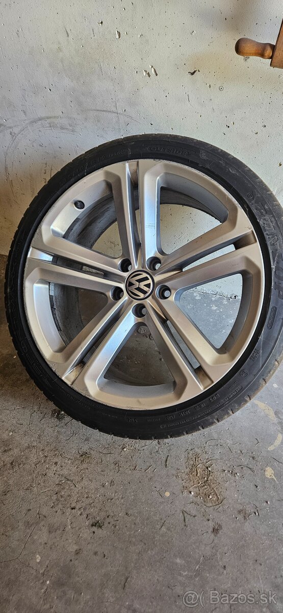 VW MALLORY R 19  R line Tiguan Passat