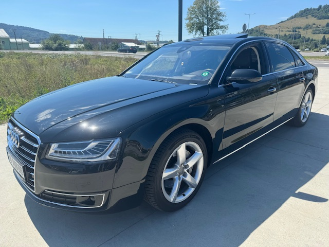 Audi A8 Long 3.0 TDI V6 clean diesel quattro tiptronic 8-st.