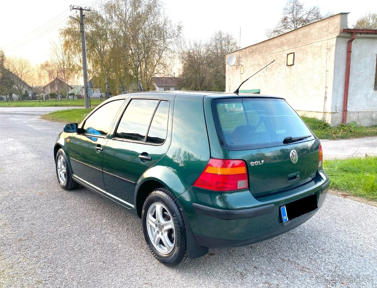 Volkswagen Golf4 1,4 Benzín