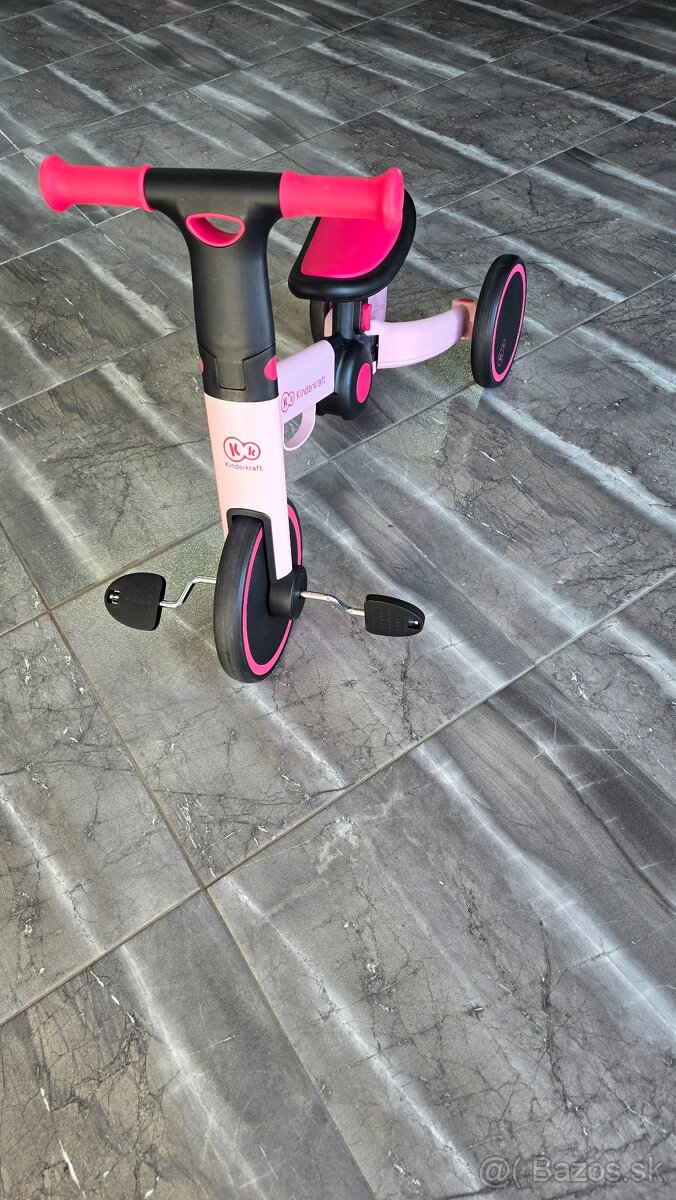 odrážadlo Kinderkraft 4TRIKE 3v1 Candy Pink