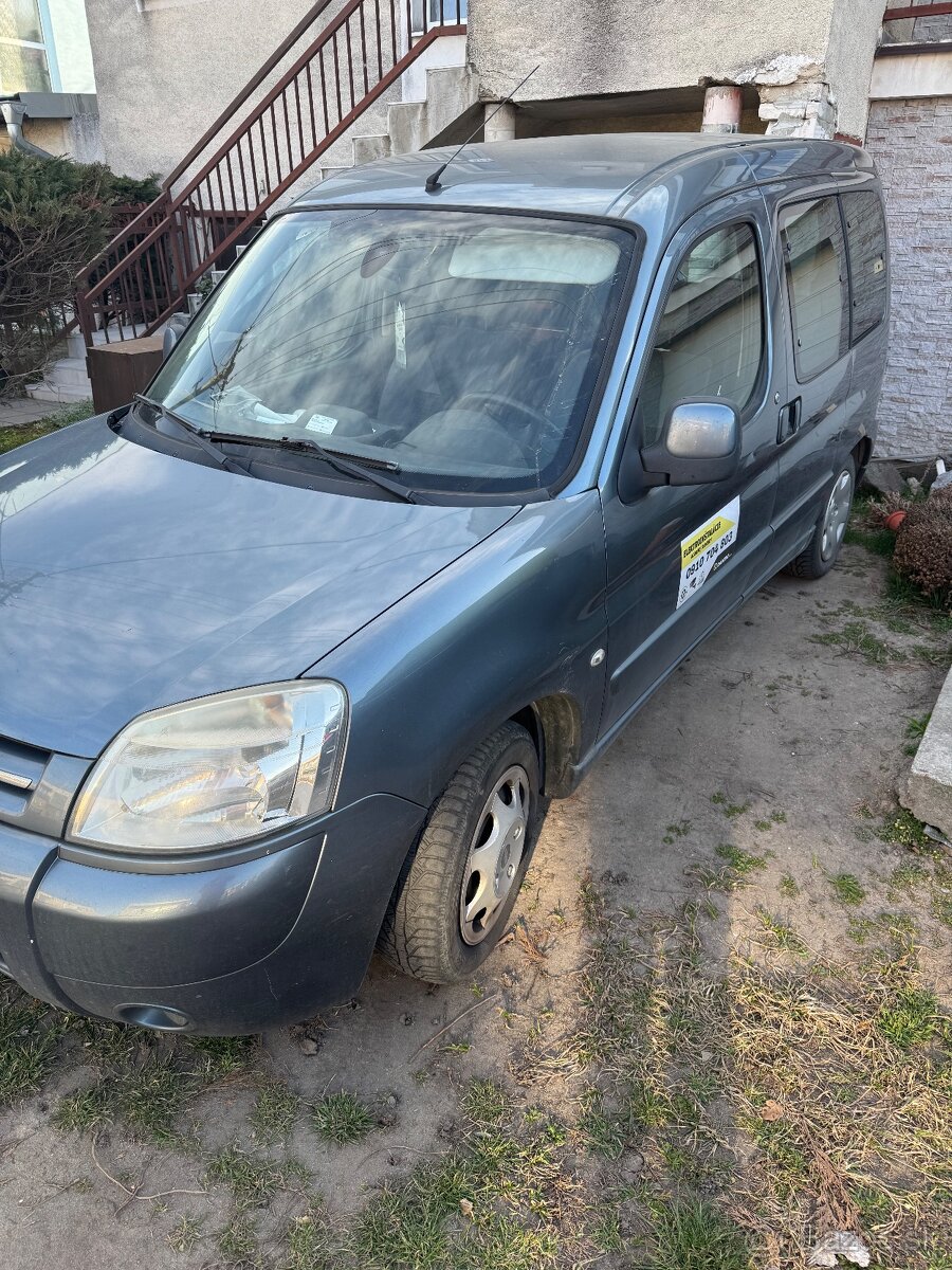 Citroen Berlingo 1.4 benzin