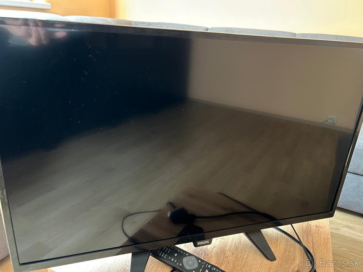 LED televizor Pholips 80cm , Top stav ako nový