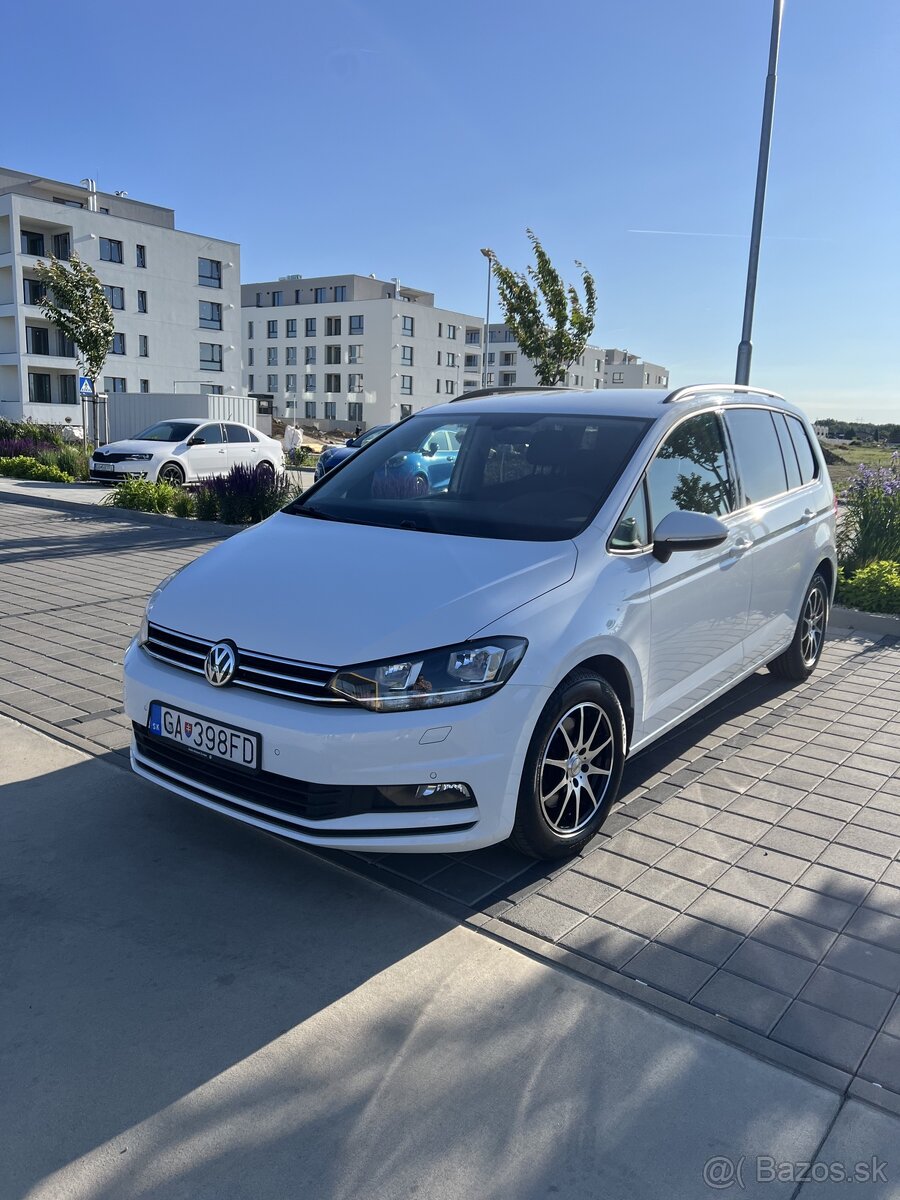 Volkswagen Touran 1.4 TSI 7-miestne