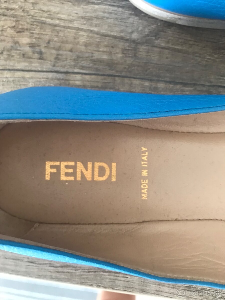 FENDI / dámske balerínky 38,