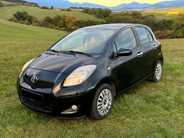 Toyota Yaris 1,0 VVTI r.v. 2010