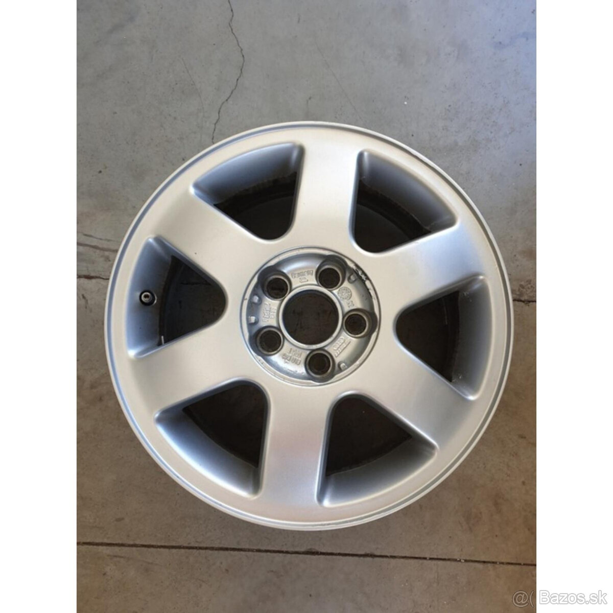 1kus Audi disk 5x100 R15 ET38