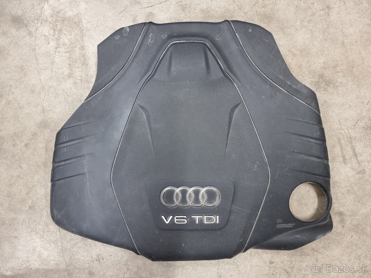 AUDI kryt motora 059103925BE