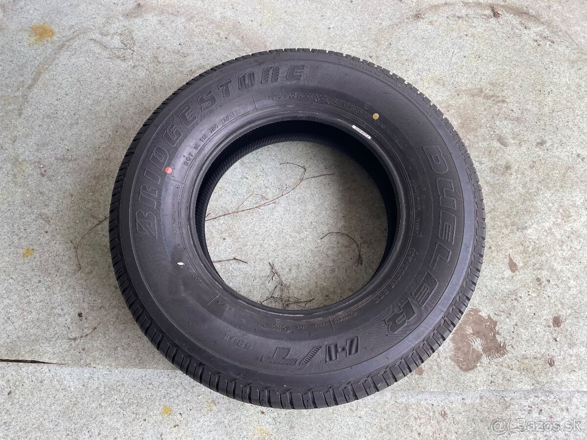 Bridgestone DUELER 195/80R15 1ks