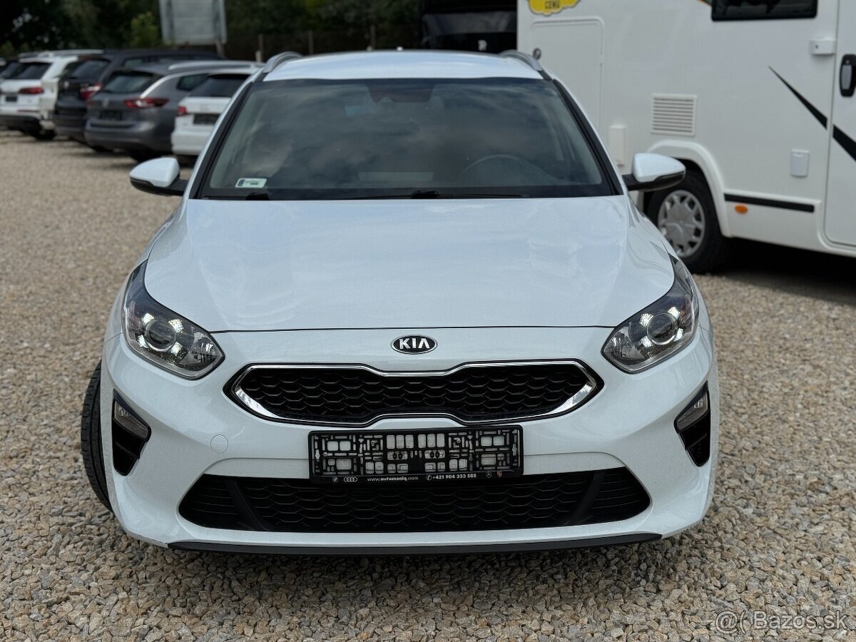 KIA CEED 1.6 CRDI MHEV GOLD AUTOMAT DCT, VYHR. VOLANT, APPLE