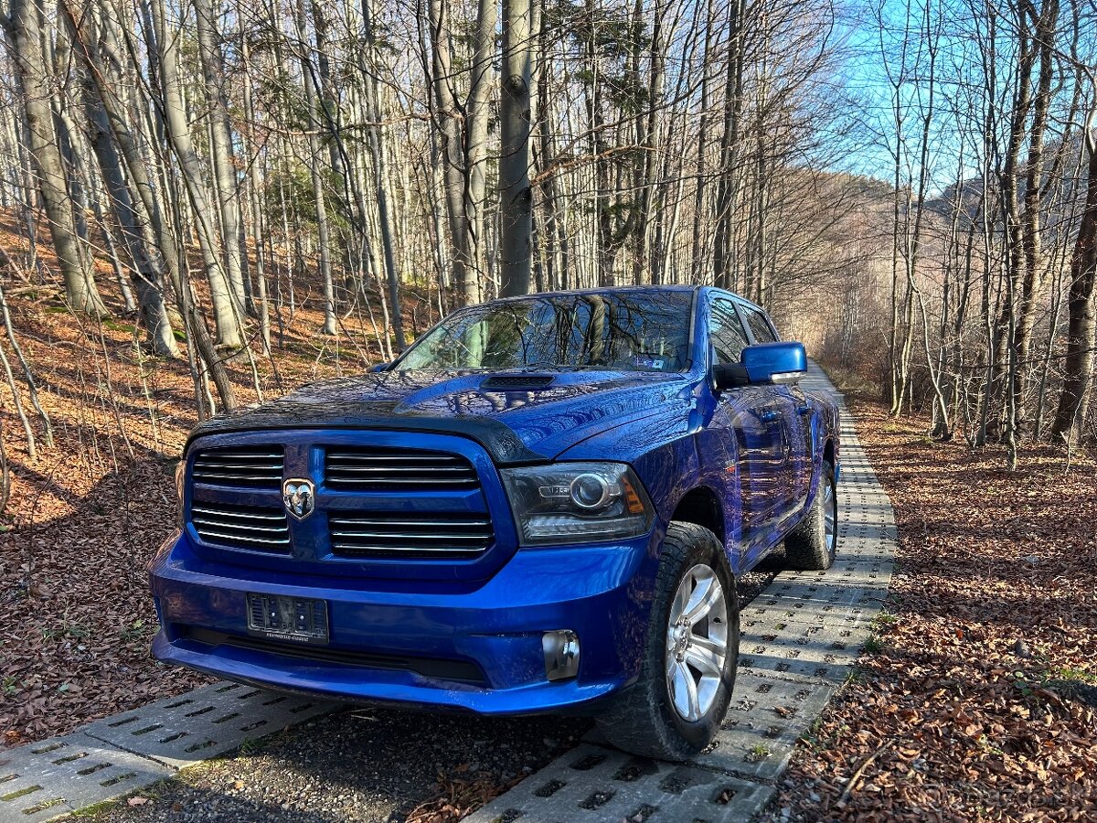 DODGE RAM 1500 5.7hemi