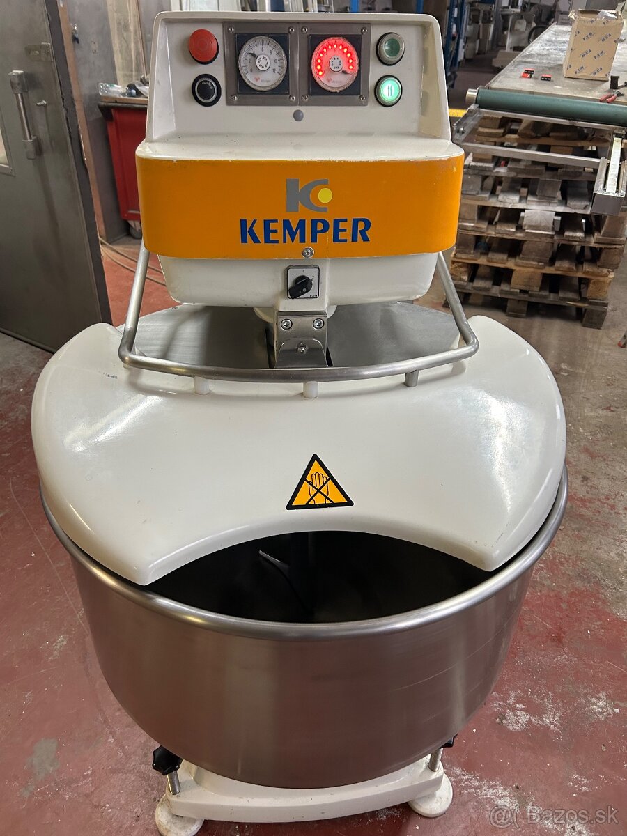 Miesič cesta Kemper SPL75