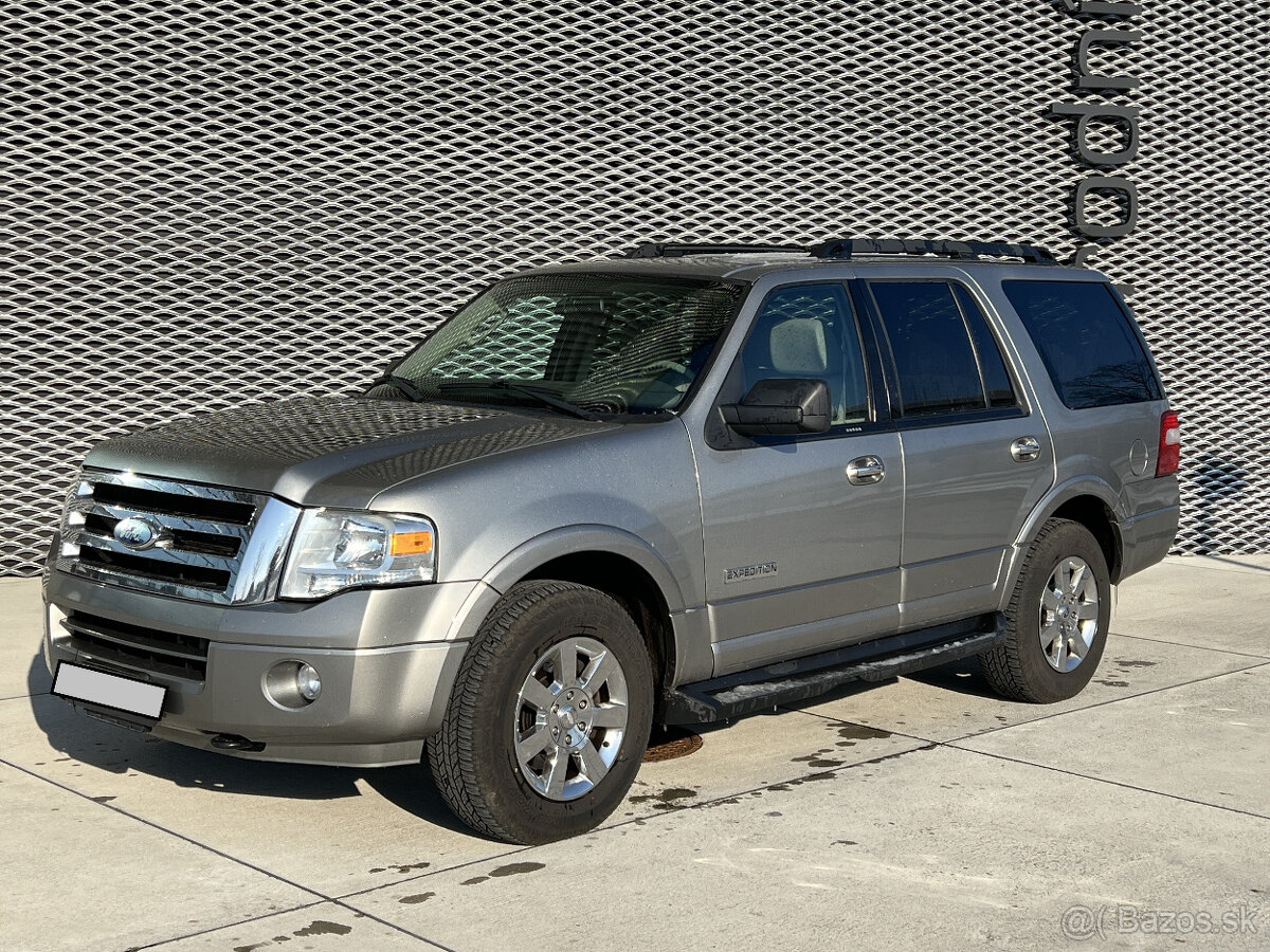 Ford Expedition XLT 5,4 V8, 4x4, 1.majitel, 67 000 km