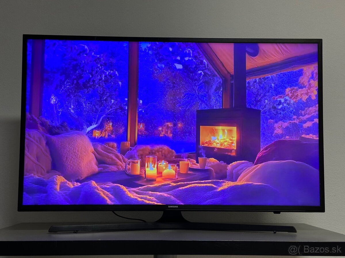 SAMSUNG TV