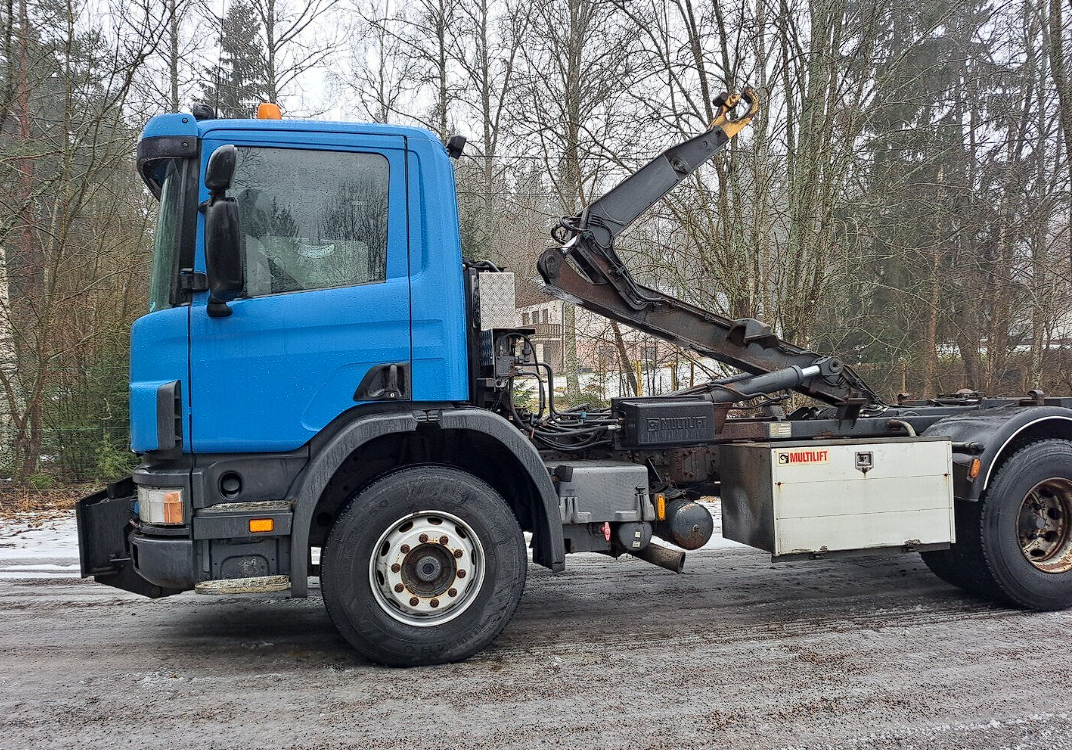 Hakový nosič Scania P94 4x2 rv:2000