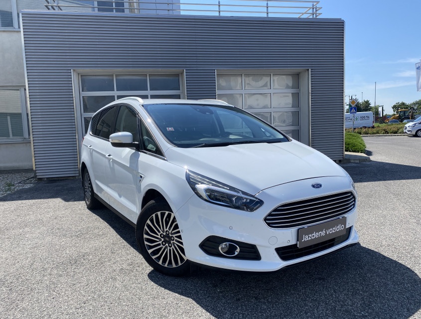 Ford S-MAX 2.0 TDCi 240k A8 (176kW) Titanium