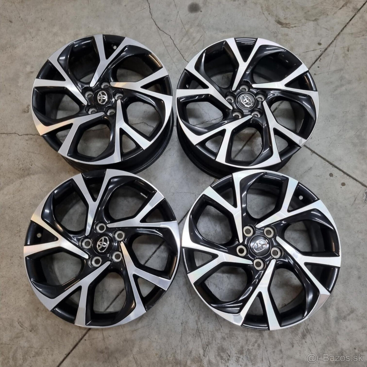 Originál TOYOTA disky 5x114.3 R18 ET50