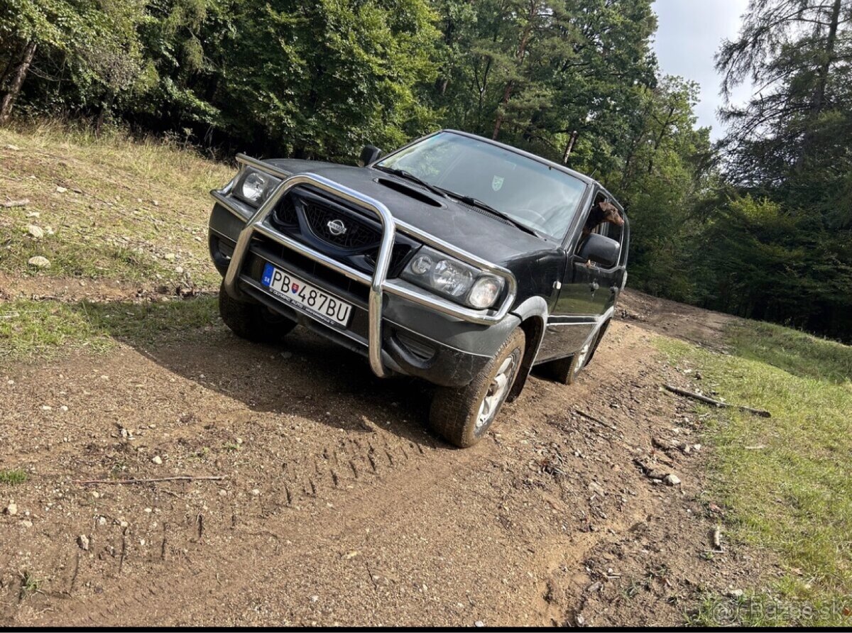 Nissan Terrano II (znova po zrušenej rezervácii )