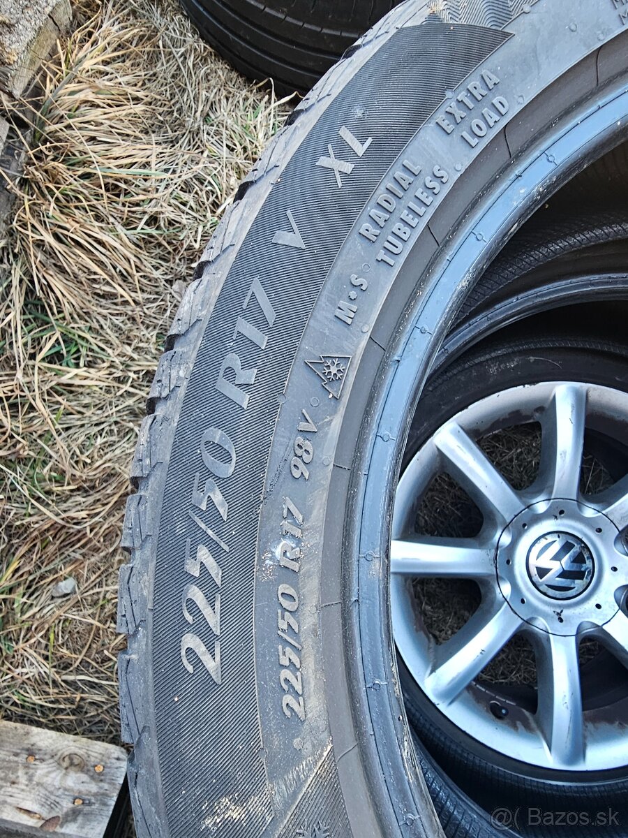 225/50 r17