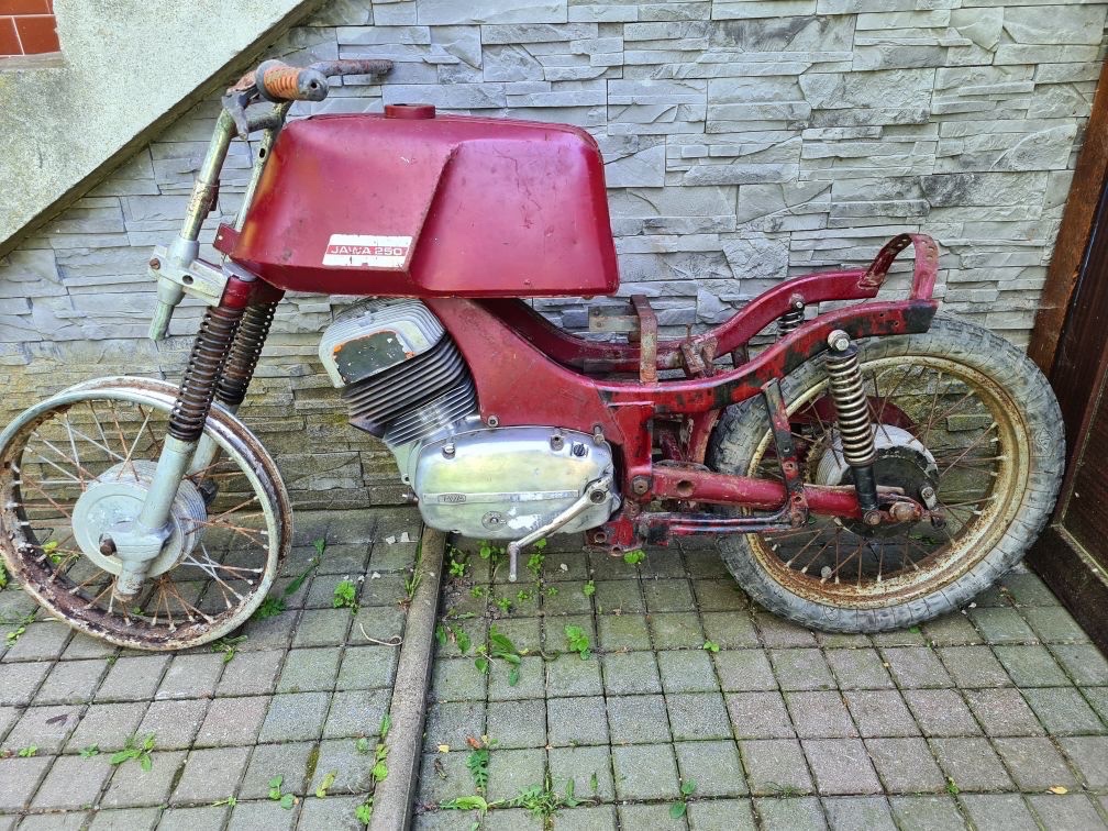 Jawa 250 bizon na opätovne prihlasenie