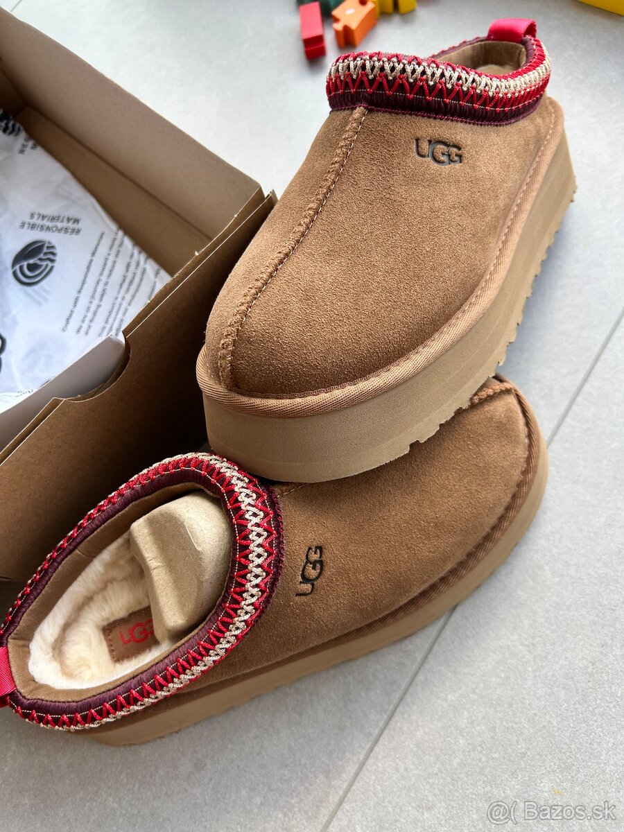 Ugg tazz Chestnut