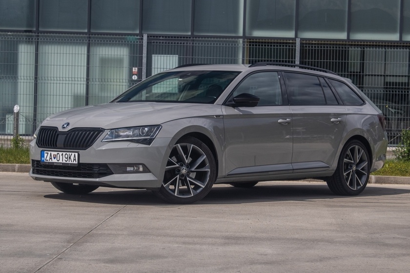 Škoda Superb Combi 2.0 TDI 190k 4x4 Sportline DSG