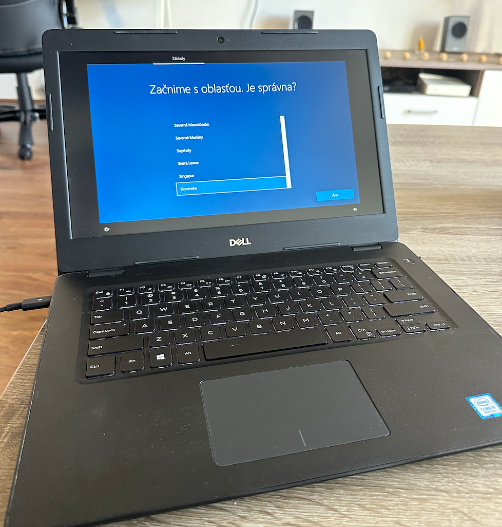 Dell Latitude 3490 - Intel Core i5