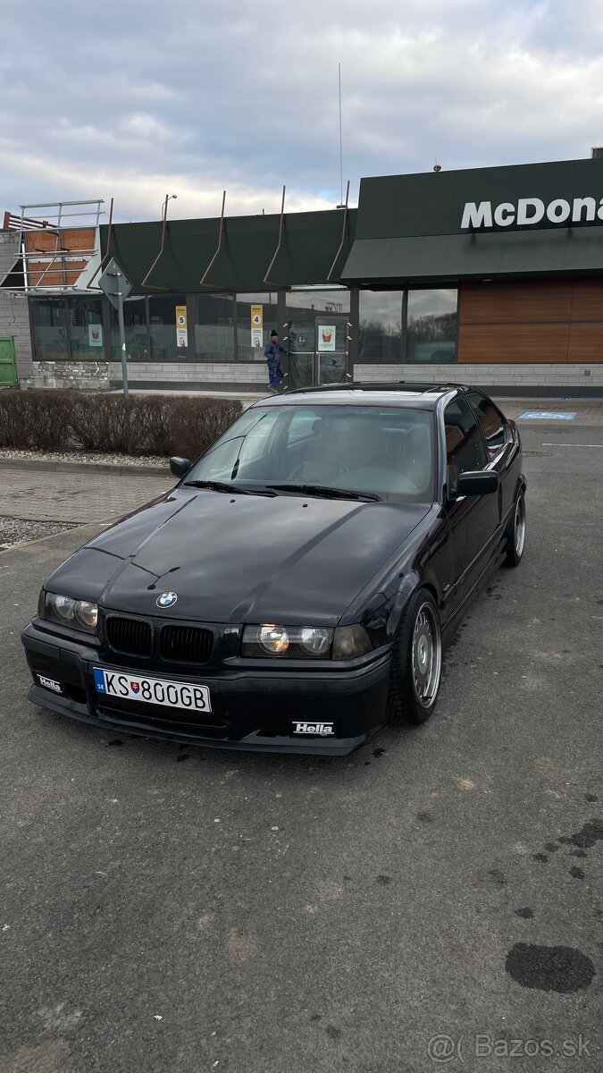 BMW E36 compact