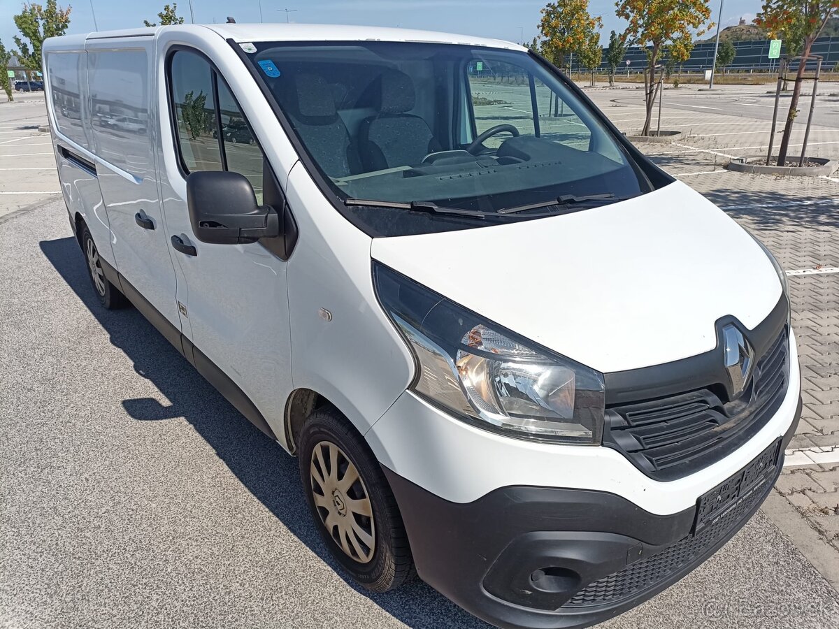 RENAULT TRAFIC - NA PREDAJ / NA SPLÁTKY