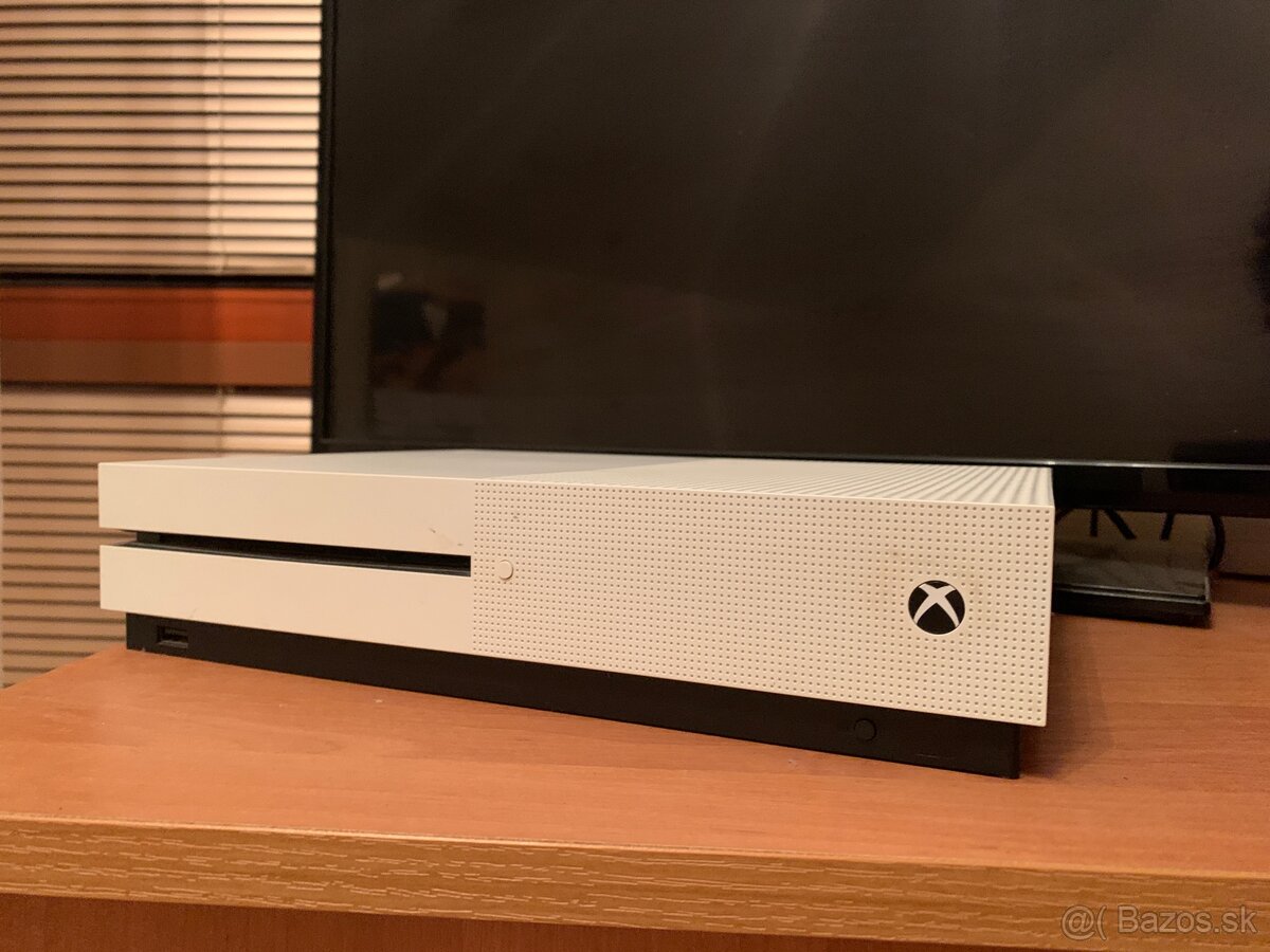 Xbox One S