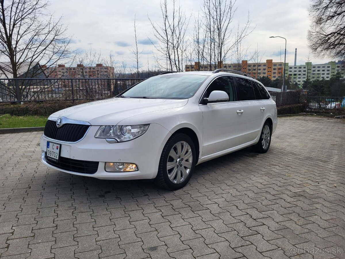 Škoda Superb Combi