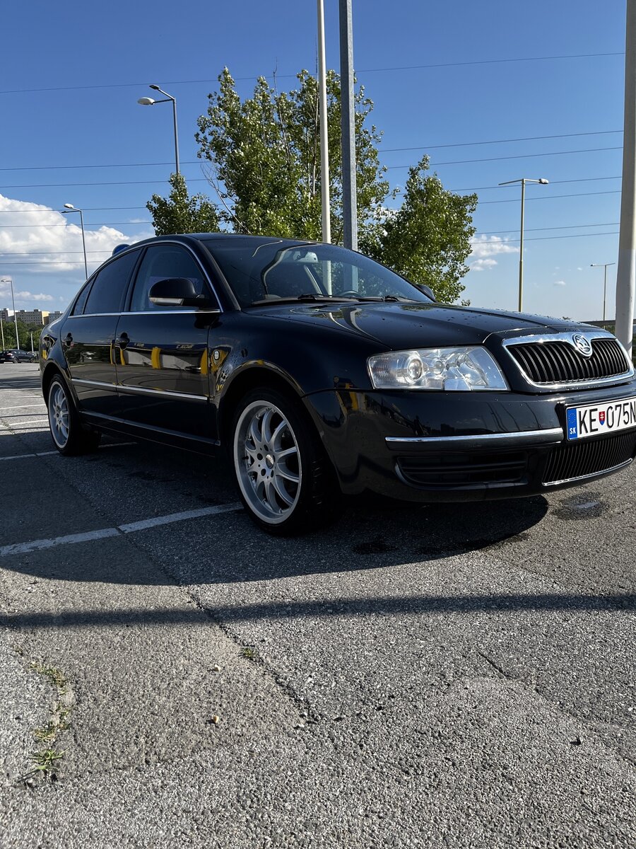 Škoda superb 1