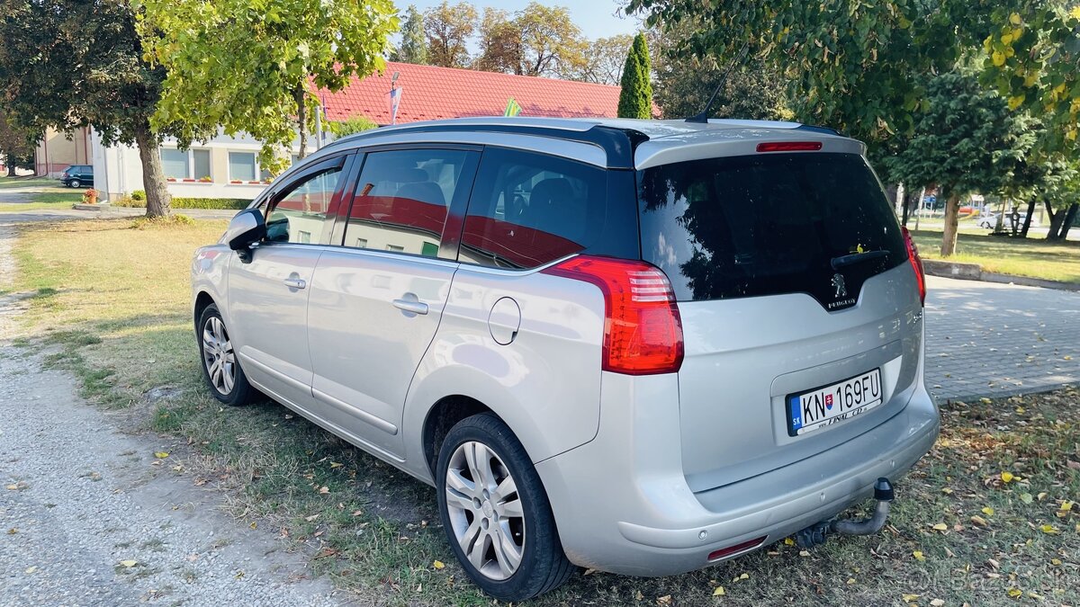 Peugeot 5008 AAA AUTO NEVOLAT