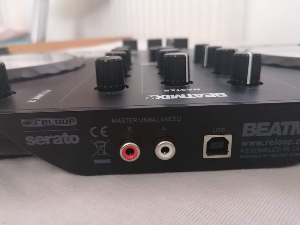 Reloop beatmix2