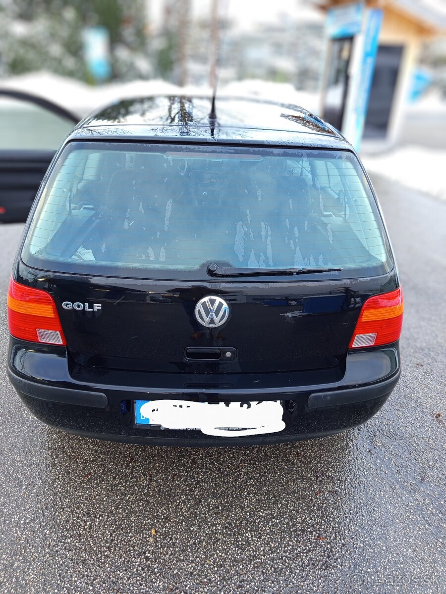 Golf 4