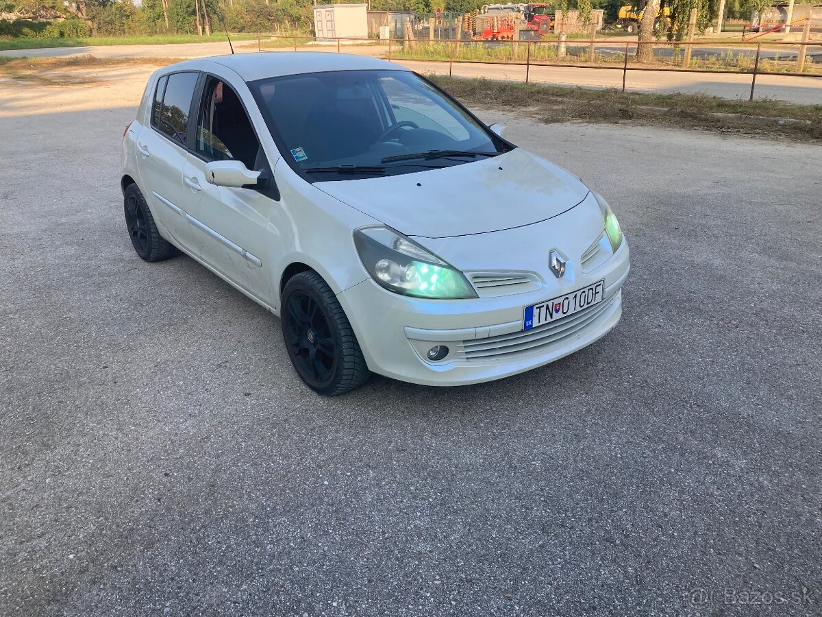 Renault clio 1,5 dci 106k