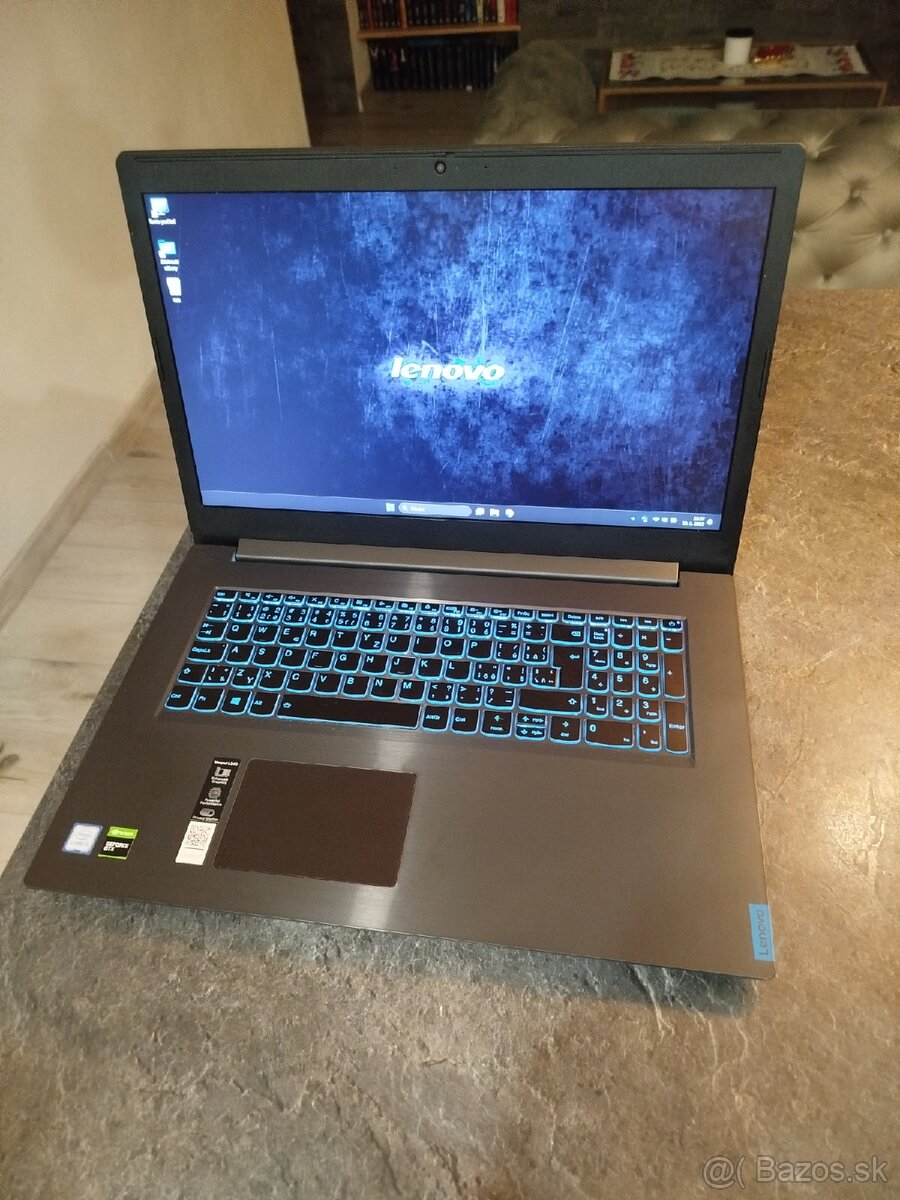 Herný notebook 17", i5, GTX, 16GB, 1TB M.2...